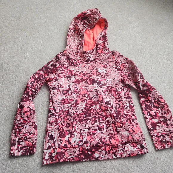 Pink and Green Hoodies Set - Picture 2 of 12